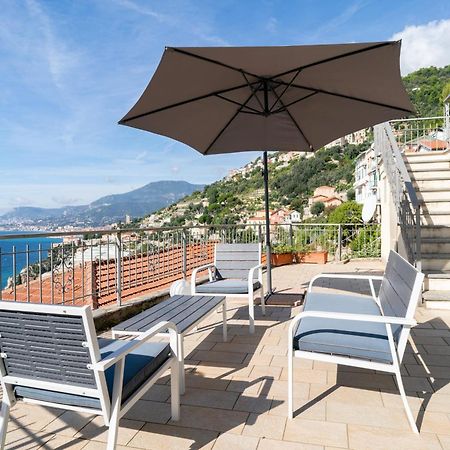 벤티밀리아 Casa Grimaldi - Terrace & Sea View 아파트 외부 사진